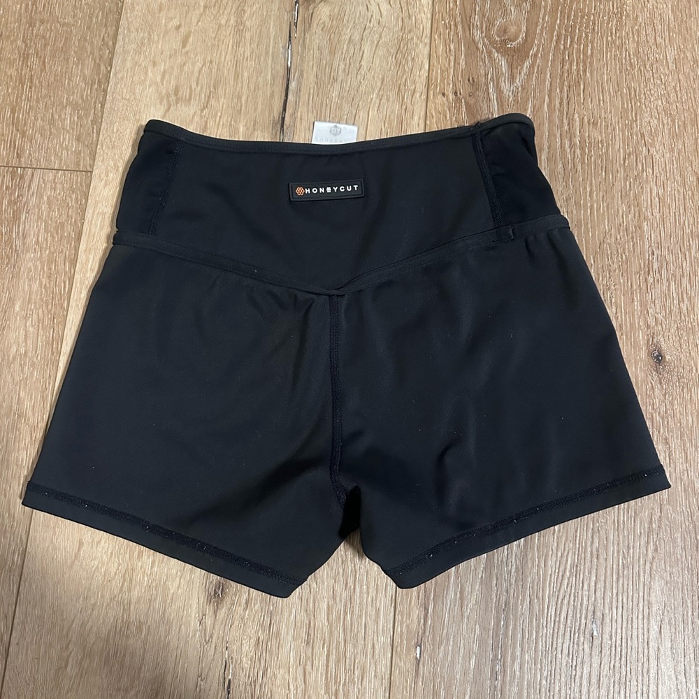 Honeycut dance shorts (black)
